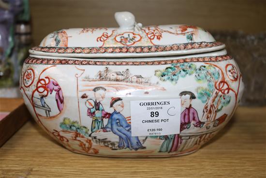 A Chinese porcelain lidded pot, c.1780, height 13.5cm width 21cm